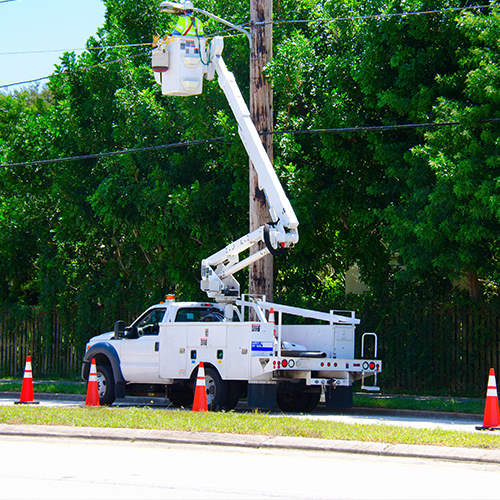 Boom Bucket Truck